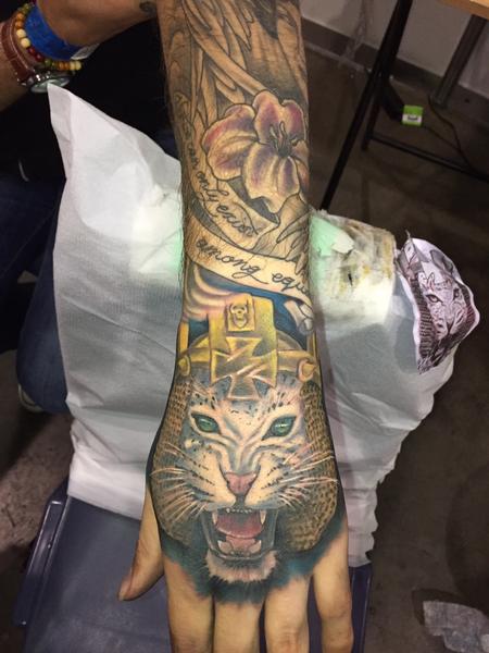 Tattoos - panther hand - 116216